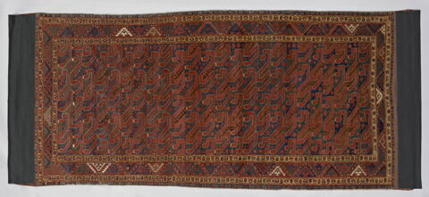 Tapis à décor dit de "banderoles de nuages" (?)