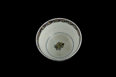 Tasse et sous-tasse, image 2/7