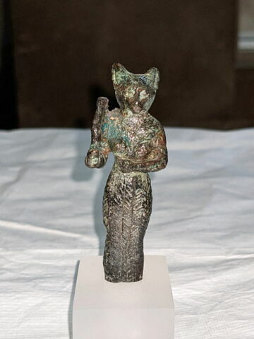 figurine, image 2/5