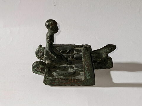 figurine ; table d'offrandes, image 2/5