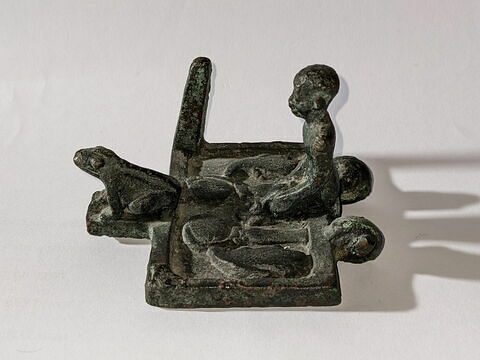 figurine ; table d'offrandes, image 3/5