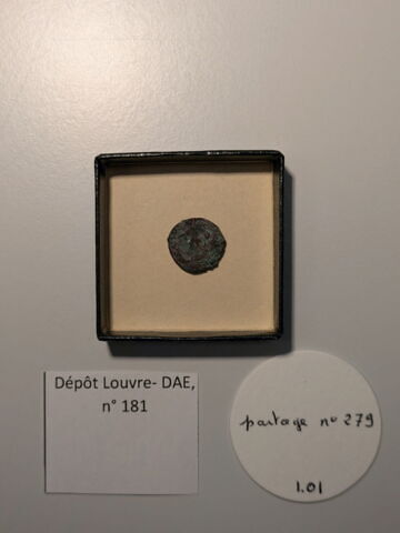 æs, image 2/2