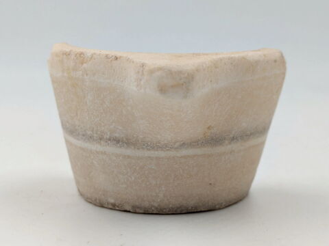 mortier à oreilles, image 1/6