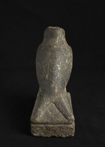 statue, image 3/5
