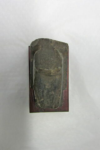 statue, image 3/5