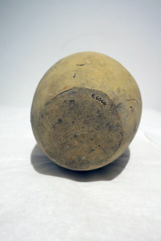 vase, image 4/4