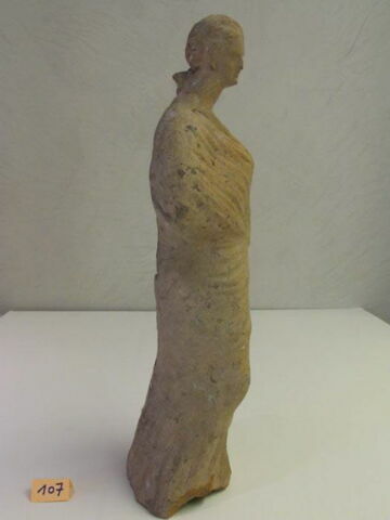 figurine, image 2/3
