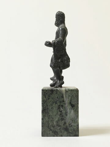figurine, image 2/5