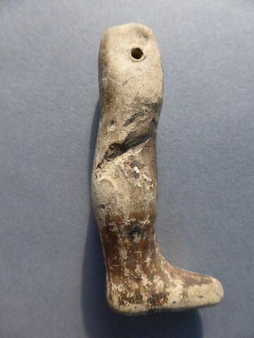 figurine ; jambe ; fragment