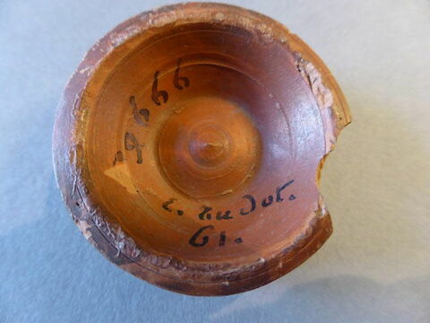 vase ; fragment