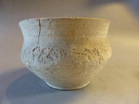 pot, image 2/2