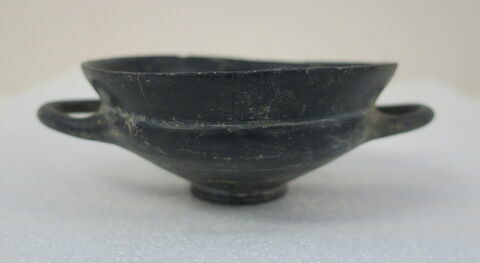 coupe, image 2/2