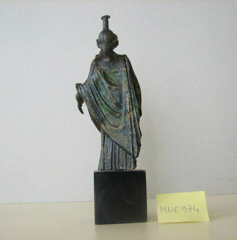 figurine, image 2/2