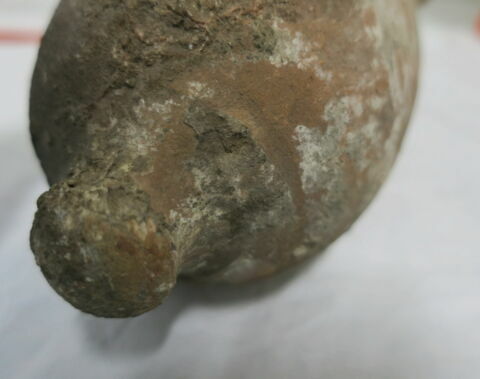 vase, image 2/4