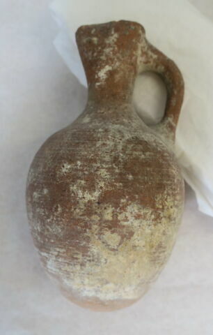 vase, image 2/2
