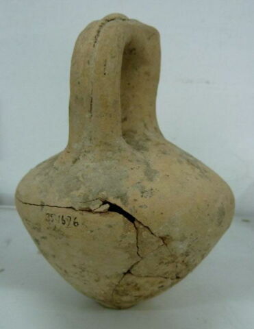 vase, image 4/4