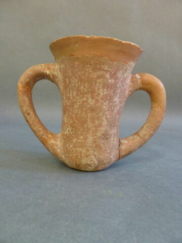 vase, image 2/2