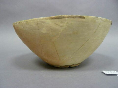 vase, image 2/11