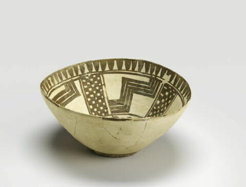 vase, image 10/11