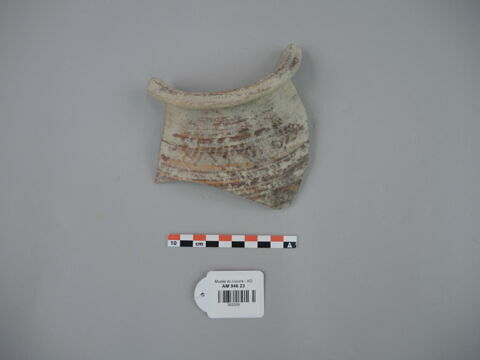 vase ; fragment