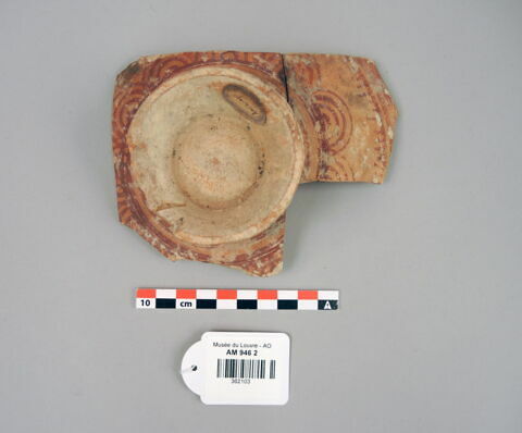 vase ; fragment