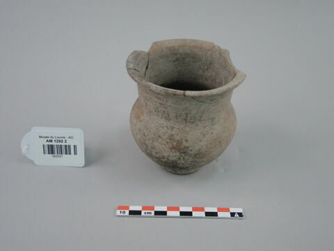 vase
