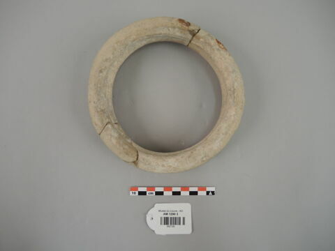vase ; support de vase, image 2/2