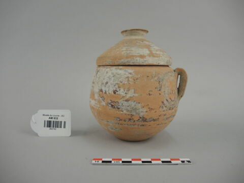 vase ; urne