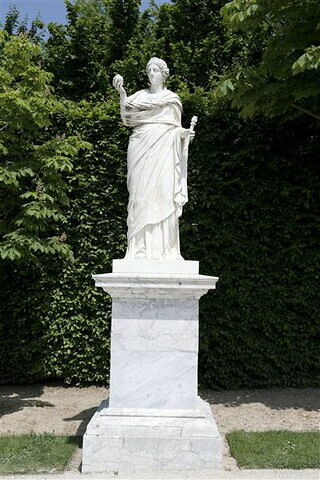statue, image 4/4
