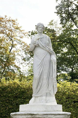 Messaline, image 3/3