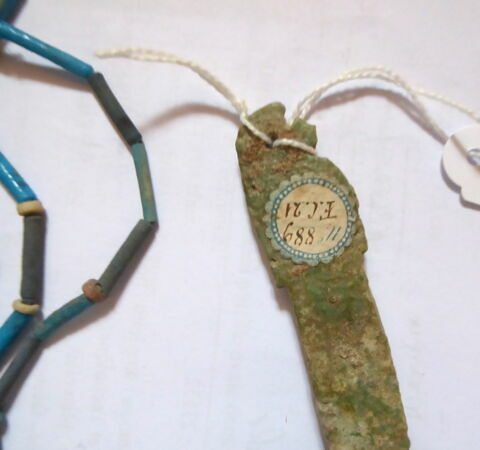 collier à pendentif ; collier à 2 rangs ; perle tubulaire ; amulette, image 2/3