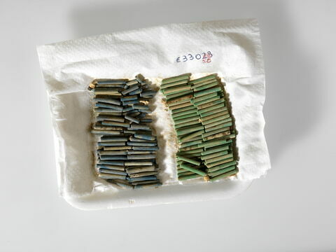 Deux lots de perles, image 2/2