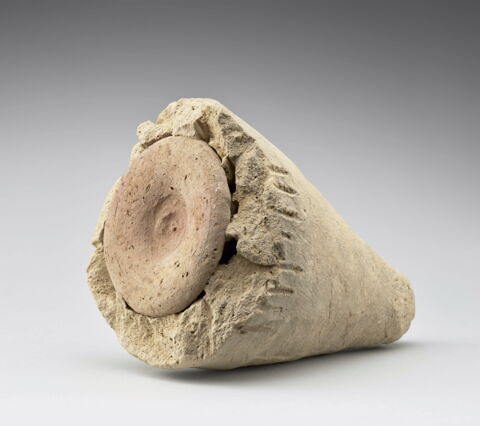 bouchon de jarre conique ; empreinte de sceau, image 6/6