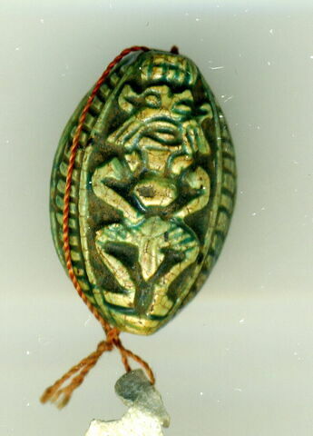 perle cauroïde à cordelette ; scaraboïde, image 1/2