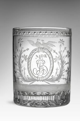 Gobelet cylindrique avec étui, image 2/3