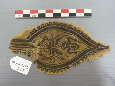 décor de textile ; fragment, image 2/2