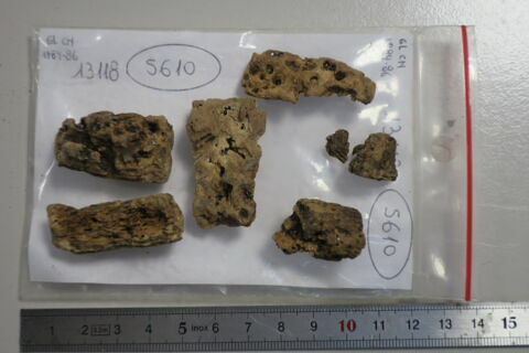 objet indéterminé, fragment