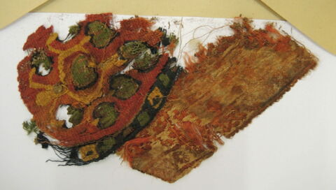 décor de textile ; fragments, image 2/2