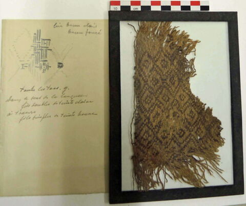 tissu ; fragment, image 2/2