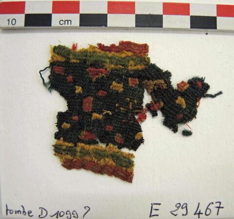 bande décorative d'habillement ; fragments, image 2/2
