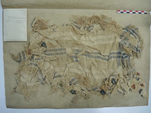 tissu ; fragments ; fragments, image 2/2