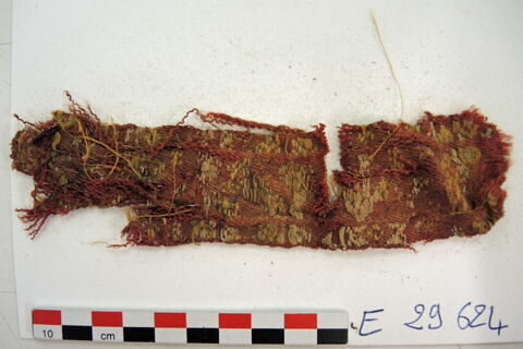 bande décorative d'habillement ; fragment, image 2/2