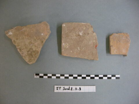 objet indéterminé, fragment, image 2/2