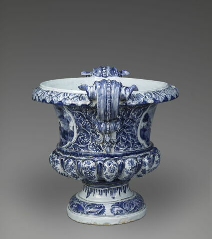Vase de jardin de forme Médicis, d'une paire, image 3/5