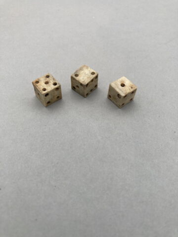 dé à jouer, image 2/4