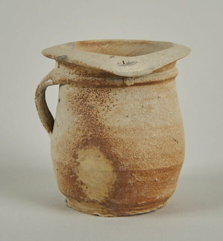 pot, image 2/2
