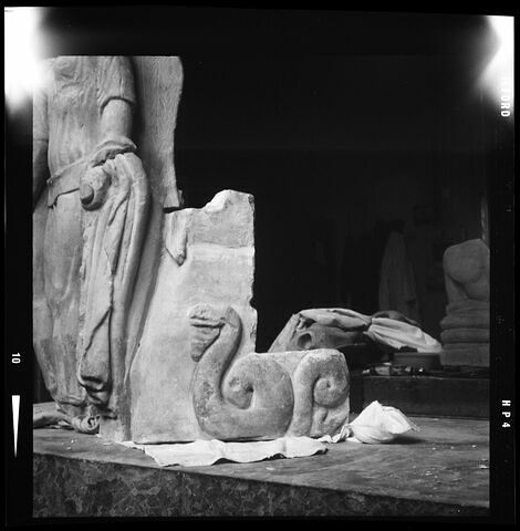 urne, image 22/54