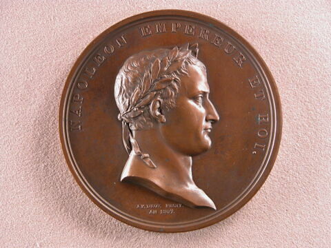 A la mémoire du duc de Montebello, image 2/2
