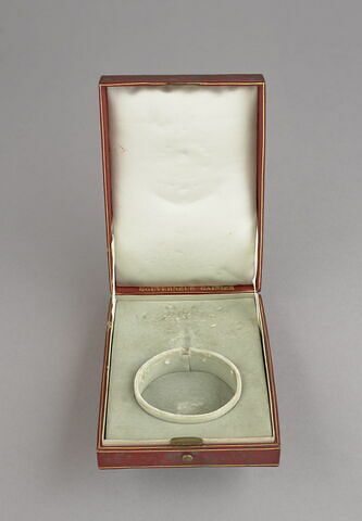 Ecrin de la montre du dey d'Alger, image 2/3