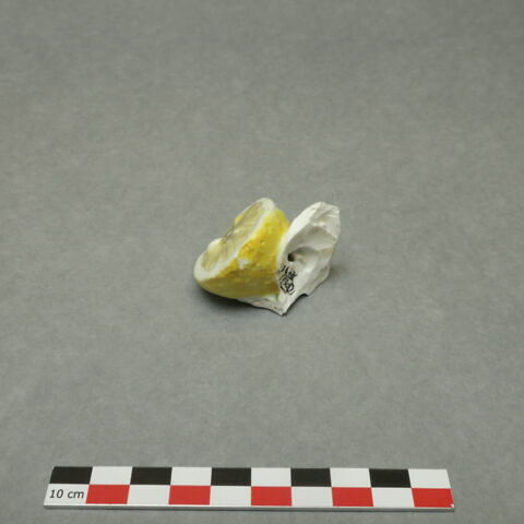 objet indéterminé, image 2/3